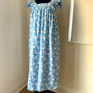 Blue floral ruffle sleeve maxi
